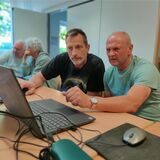 Zweimal im Monat trifft sich der Computerclub in der Ickerner Agora.