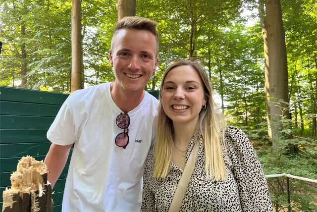 Das glückliche neue Königspaar in Lembeck: Benedikt Kölnberger und Greta Forsthövel.