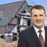 Die Baustelle eines Einfamilienhauses, Bürgermeister Tobias Stockhoff