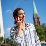 Funklöcher in der Dortmunder City? Das zeigt zumindest eine Karte der Bundesnetzagentur an. Experten erklären, ob die Empfangsprobleme in Dortmund wirklich so schwierig sind.