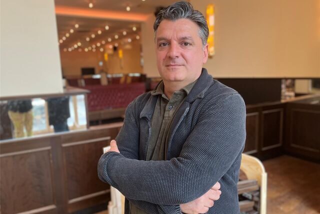 Taner Yalcin in den Räumen des Extrablatt.