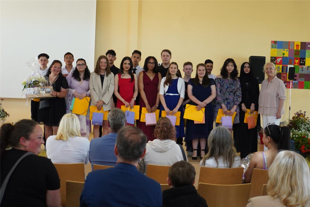 Die Abschlussschüler der Klasse 10B der Paul-Gerhardt-Schule in Oer-Erkenschwick