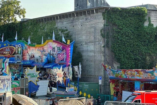 Unfall auf Kirmes in Oberhausen