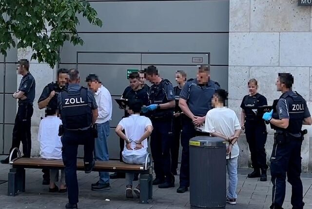 Bei einem Einsatz an der Thier-Galerie hat der Zoll am 13. Juni Personen festgenommen.