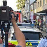 Eine Massenschlägerei sorgte am 15.06.2023 ab 17.45 Uhr für einen Großeinsatz mit rund 100 Polizei- und Rettungskräften an der Wartburgstraße in Castrop-Rauxel.