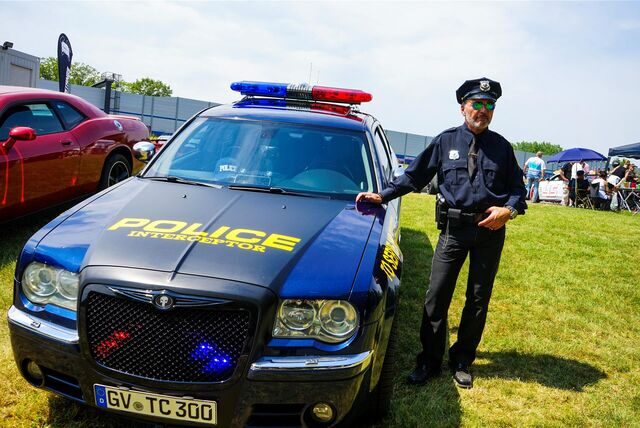 Amerikanische Autos werden bei der „American Car Show“ in Recklinghausen ausgestellt