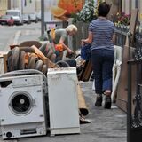 Überschwemmungen wegen Hochwasser oder Starkregen können wie hier in Chemnitz großen Schäden am Hausrat verursachen.