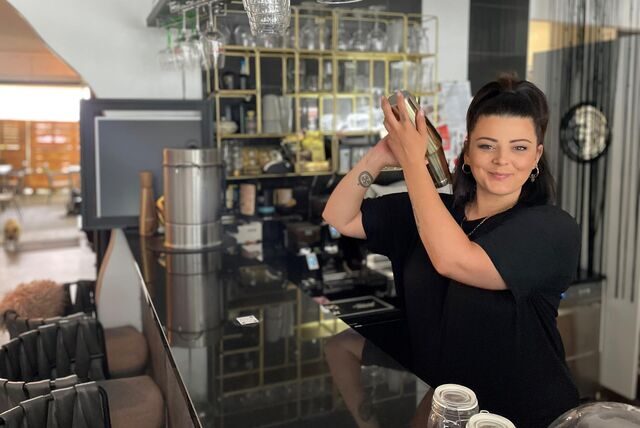 Suzana Oroz plant eine Geheimbar in Dortmund zu eröffnen.