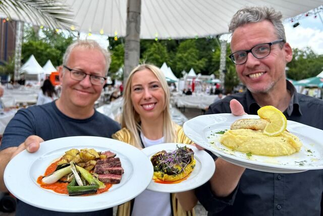 Oliver Volmerich, Marén Carle und Georg Thanscheidt gehörten zu dem sechsköpfigen Team, das alle Hauptgerichte auf der Gourmedo getestet hat.