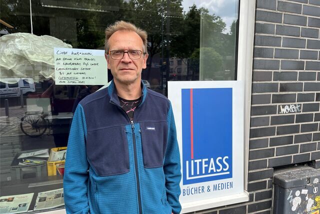 Karsten Schulz, Geschäftsführer der Buchhandlung Litfass am Mehmet-Kubasik-Platz