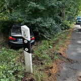 Ein Mann aus Dorsten ist am Freitagnachmittag mit seinem Auto in den Straßengraben der B58 in Haltern gefahren.