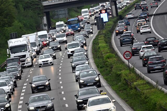 Stau auf einer Autobahn in NRW