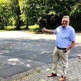 Christian Hoppe  an der Kreuzung Buddestraße/Breslauer Straße in Recklinghausen