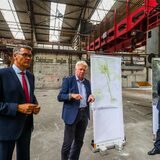 Erste Planungen: Der damalige OB Ullrich Sierau, der jetzige OB Thomas Westphal (l.) und der ehemalige Planungsdezernent Ludger Wilde (r.) bei der Vorstellung erster Pläne fürs HSP-Areal 2018.