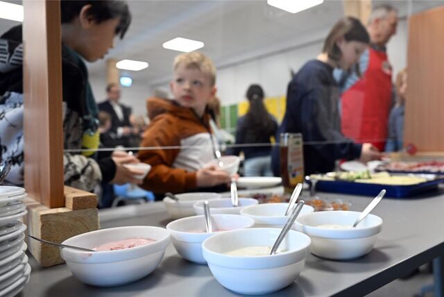 Die Stadt Dorsten hat Hilfen zugesagt für die Familien, die sich das Mittagessen für die Kinder nicht leisten können.