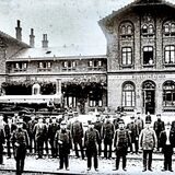 Ist das eine Ansicht des ältesten Bahnhofs von Recklinghausen? Zweifel an der Echtheit des Fotos sind erlaubt.