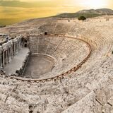 hierapolis amphitheater