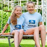 Für die Gladbeckerinnen Nele (11, links) und Leonie (14) war die Teilnahme an der RTL-Show „Big Bounce“ eine tolle Erfahrung, die sie in der nächsten Staffel wiederholen möchten.