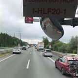 Durch die umsichtige Verhaltensweise der anderen Verkehrsteilnehmer im Stau bildete sich eine vorbildliche Rettungsgasse, die ein schnelles Eintreffen der Rettungskräfte ermöglichte.