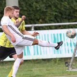 Borussia Ahsen mit Thomas Kilian (vorne) gewinnt mit 3:1 gegen Vinnum. Leon Bettermann sorgte für den zwischenzeitlichen Ausgleich der Westfalia.