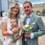 Jenny und Chris aus Dortmund haben am Dortmunder Standesamt geheiratet. Mit dabei war auch Tochter Emma, die jetzt dreieinhalb Monate alt ist.