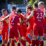Ex-Spieler des TuS Bövinghausen attackieren ihren ehemaligen Klub und dessen Vorsitzenden. Es geht ums Geld.