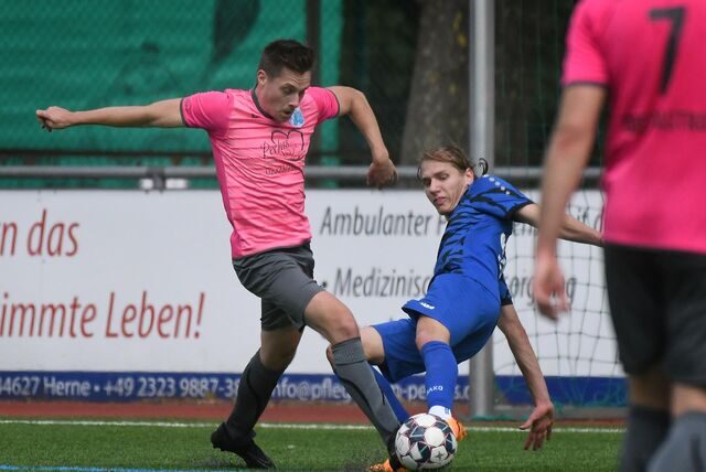 Eine Woche vor dem Kreisliga-B-Start besiegte Wacker Obercastrop II den SV Preußen Eiberg aus Essen durch Tore von Manuel Backes, Marius Hoffmann und Martin Kapitza mit 3:1.