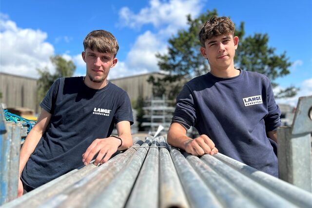 Sadi-Can und Luca sind Anfang August in ihre Ausbildung bei Gerüstbau Lange in Dorsten gestartet.