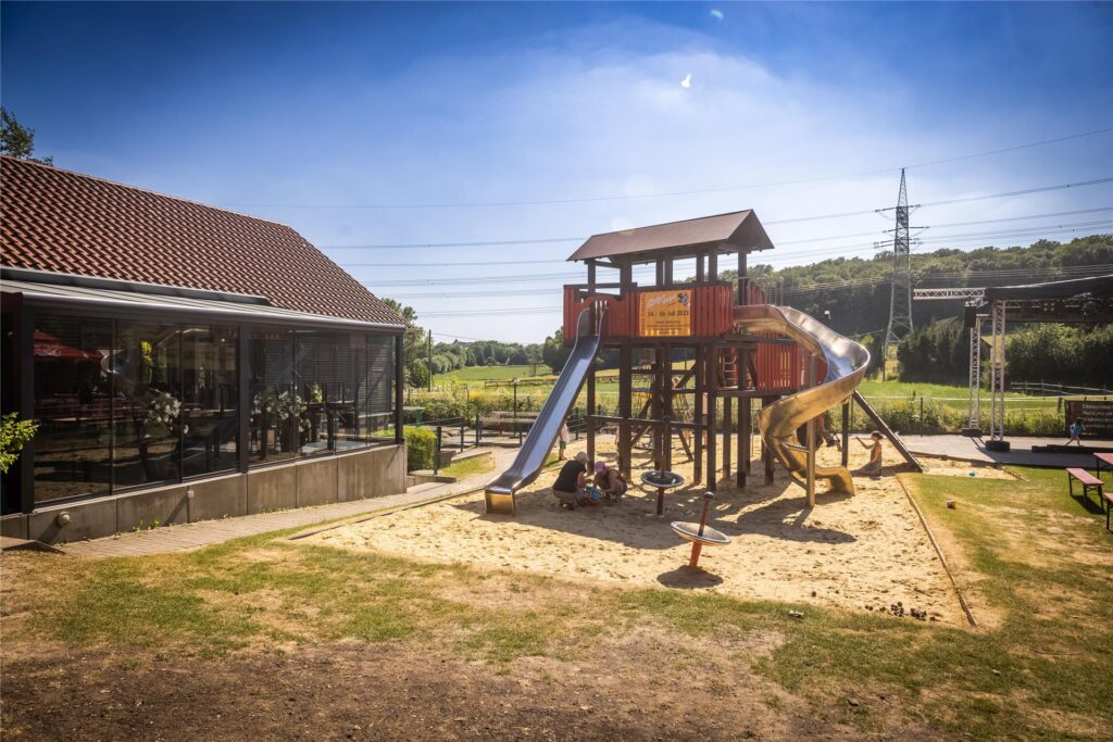 Der Biergarten Tante Amanda in Dortmund-Westerfilde verfügt über einen großen Spielplatz.