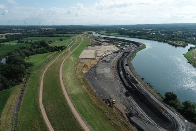 Blick auf die Deichbaustelle in Haltern-Lippramsdorf
