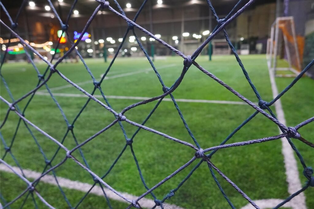 Fußballfeld in einer indoor halle Fußballfeld in einer indoor halle