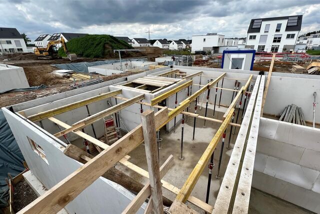 Schlüsselfertig gebaut wird zum Beispiel m Wohnpark Emscherquelle in Holzwickede.