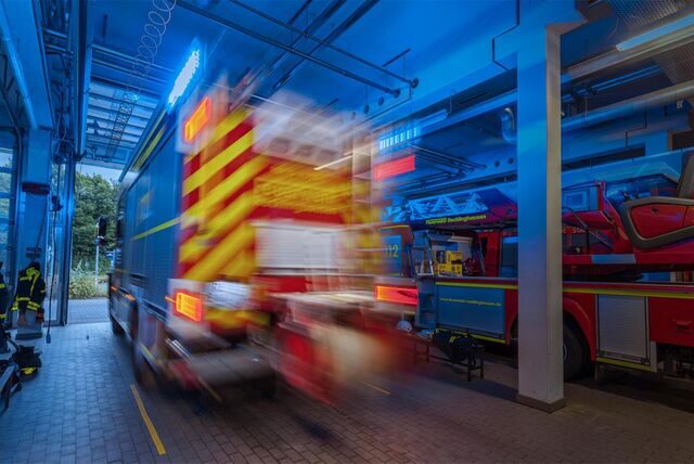 Ein Feuerwehrauto der Wache Recklinghausen im Einsatz