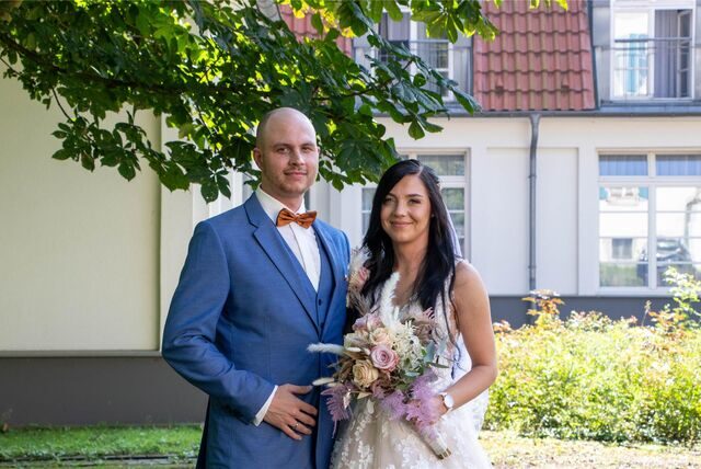Kimberly (geborene Diekmeyer) und Tobias Schmidt sind seit 2016 ein Paar und haben inzwischen zwei Kinder.