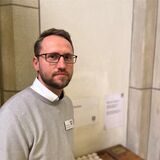 Damian Steinhelfer von der Verwaltungsleitung der Grabeskirche Liebfrauen