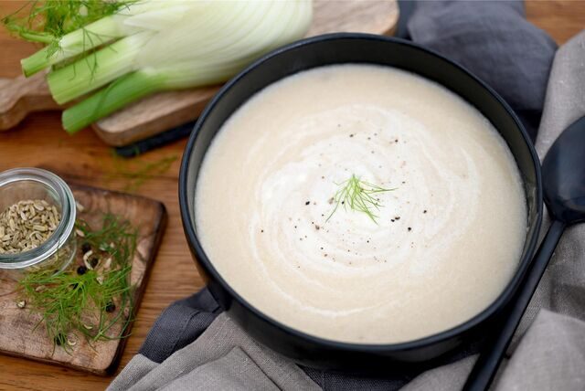 Fenchelsuppe mit Wermut