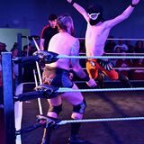 Spektakuläre Bilder wie dieses entstanden beim Wrestling-Event in Marl.