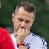 Die Holzwickeder Co-Trainer Damian Grauer und Stefan Wustlich (l.) mussten die erste Heimniederlage der Saison hinnehmen.