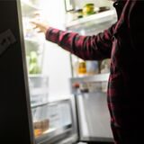Nach einem blutigen Streit um einen leeren Kühlschrank in einer Wohngemeinschaft in Recklinghausen hat das Bochumer Schwurgericht einen Ex-Bewohner verurteilt. (Symbolbild)