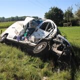 Auf dem Bild sieht man eins der verunglückten Fahrzeuge.