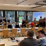 Der Stadtrat tagt in der Gymnastikhalle der Ernst-Immel-Realschule in Hüls.