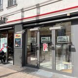 Das Café Extrablatt von außen