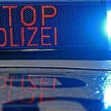 Auf der A 31 hat es einen Unfall gegeben.