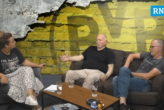 Werner Hansch diskutiert.