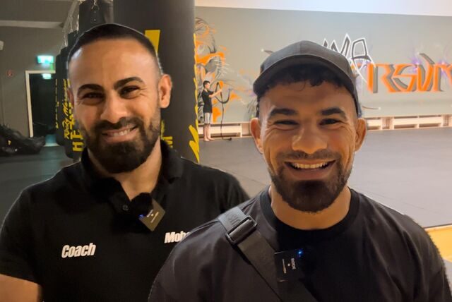 Die beiden Taha Brüder, Mohammed (l.) und Khalid, wollen mit Kampfsport dem Nachwuchs helfen.