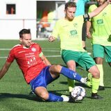 Der FC Castrop-Rauxel scheiterte eigentlich an der Veredelung der eigenen Angriffe. Nach 90 Minuten hieß es dennoch 3:0 (1:0) gegen DJK Wattenscheid.