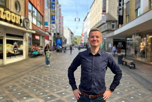 Städte-Forscher Frank Osterhage vom Institut für Landes- und Stadtentwicklungsforschung in Dortmund auf dem Ostenhellweg: „Das Potenzial ist durchaus da.“