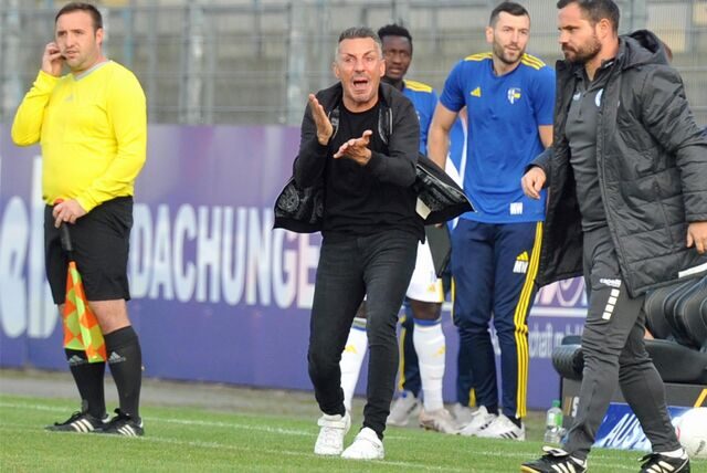Engin Yavuzaslan ist seit Montag auch offiziell neuer Trainer der SG Wattenscheid. Seinem Ex-Verein SpVgg Vreden missfällt dabei das Vorgehen der SGW.