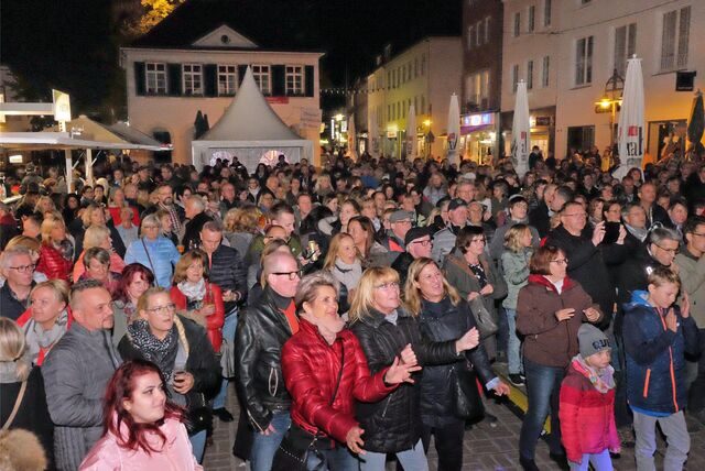 Live-Musik Samstagabends beim Herbst- und Heimatfest