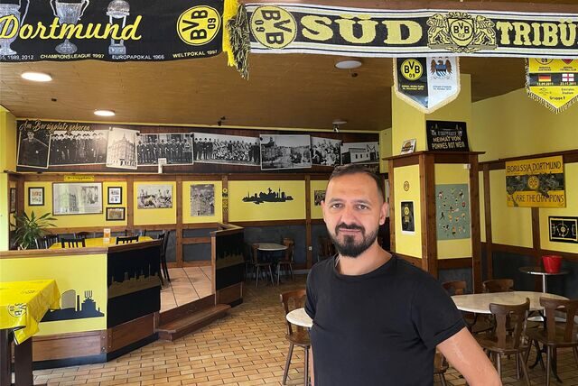 Mahir Ünlü betreibt den „Imbiss Rot Weiß“ im Gründungshaus des BVB an der Oesterholzstraße in der Nordstadt. Er sucht einen Nachmieter – obwohl es auch andere Pläne für das Gebäude gibt.